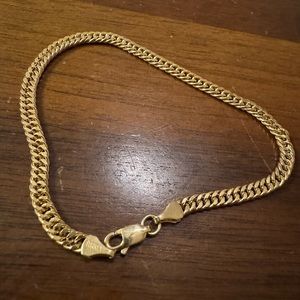 14k gold solid Miami Cuban link bracelet. 8” 4mm